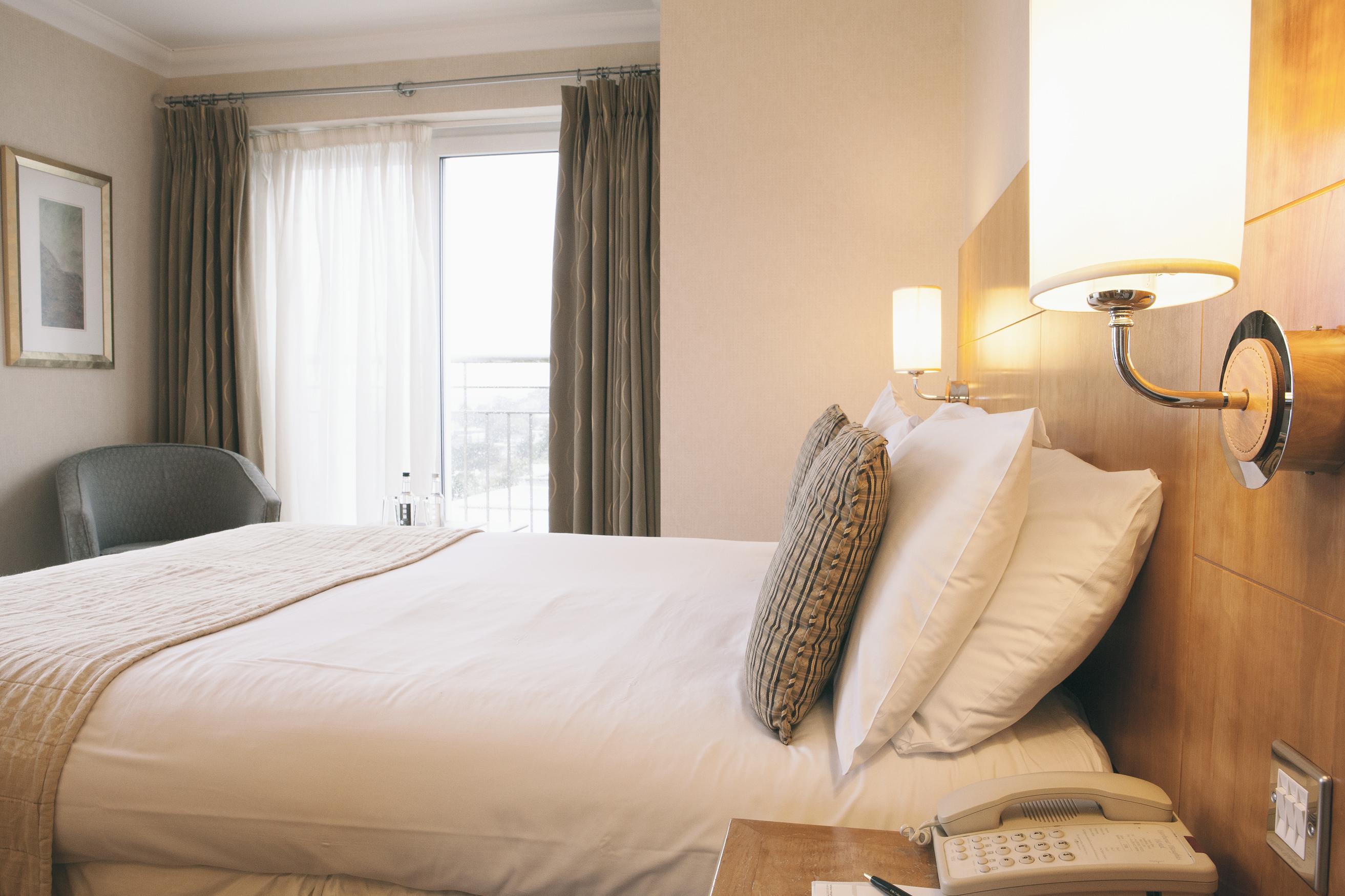 פול Harbour Heights Hotel מראה חיצוני תמונה
