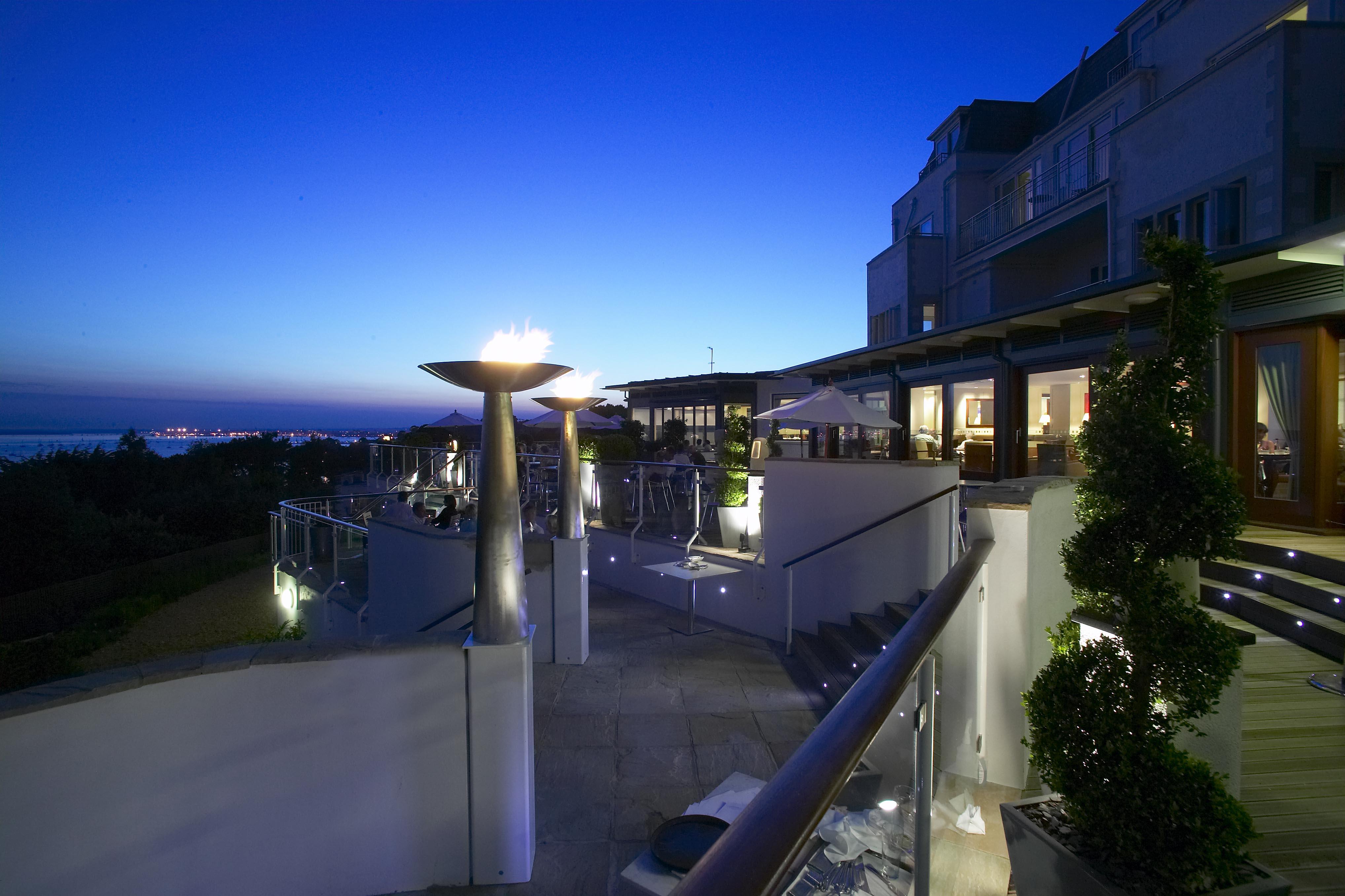 פול Harbour Heights Hotel מראה חיצוני תמונה
