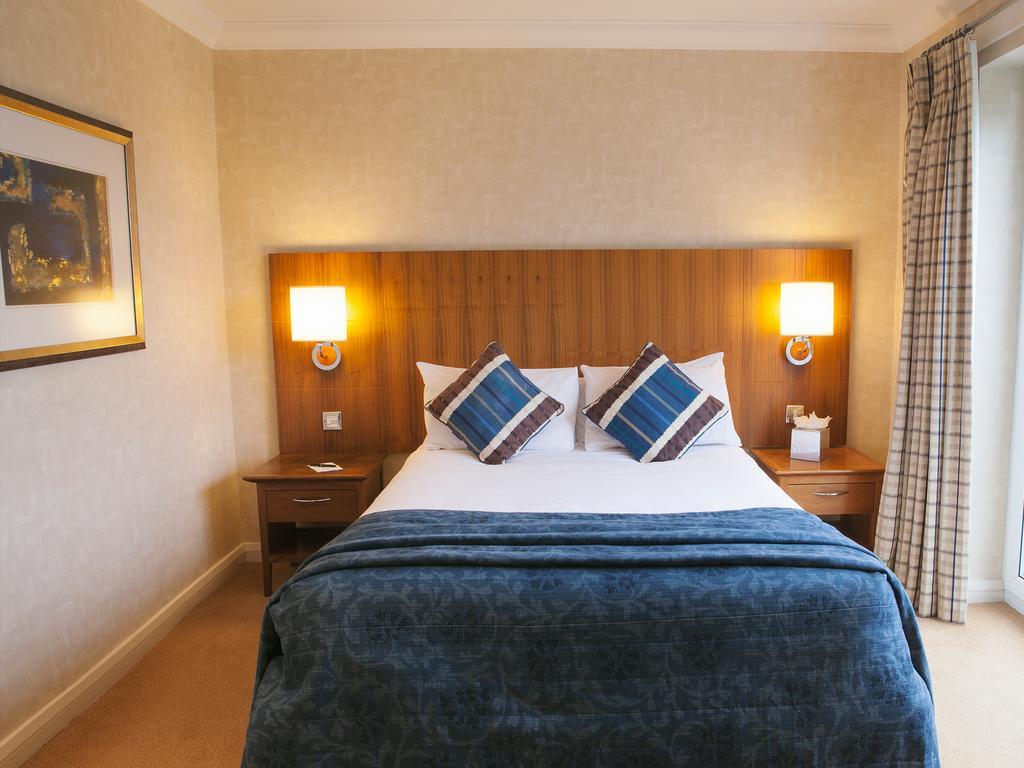 פול Harbour Heights Hotel מראה חיצוני תמונה